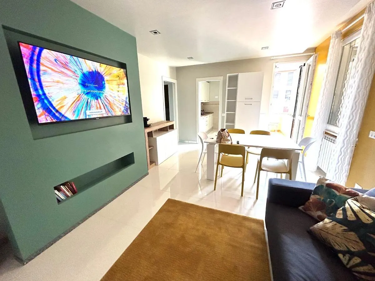 Apartment Appartamento Chloe Sirmione